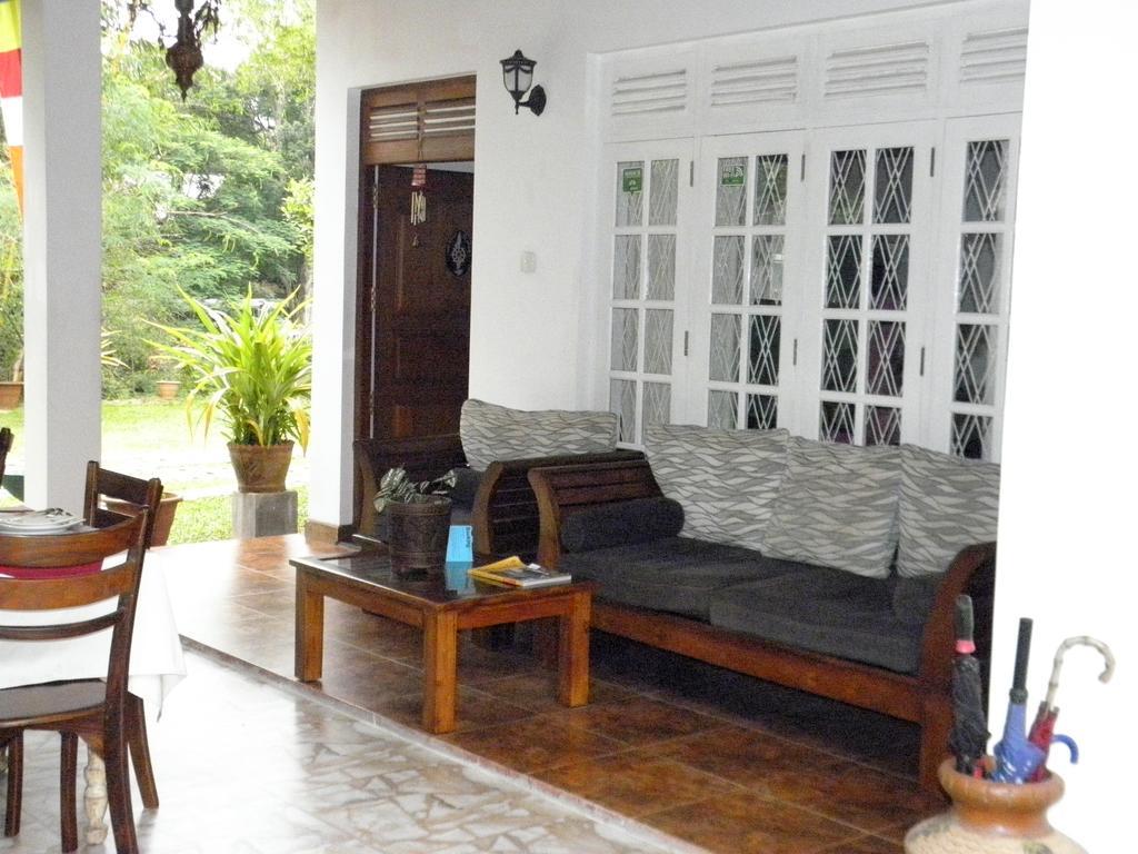 Villa Begonia Katugastota 外观 照片